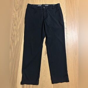 Nike Dri-FIT Standard Fit Golf Pants - Black